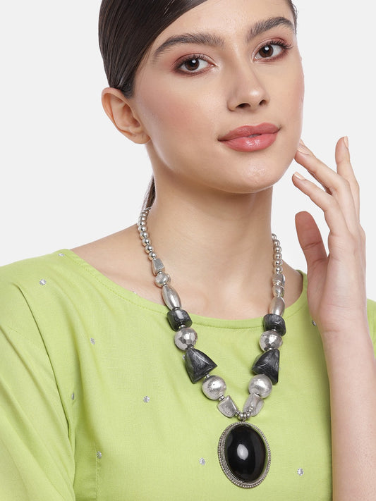 Silver-Toned & Black Silver-Plated Beaded Necklace