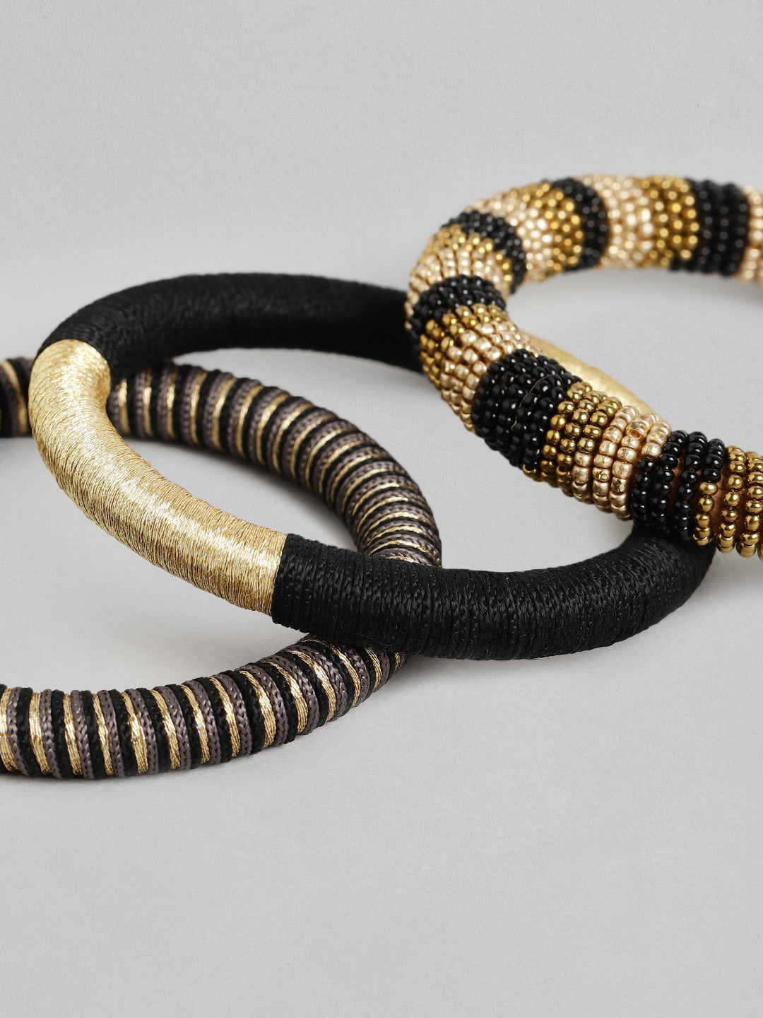 Women Set of 3 Black & Gold-Toned Wood Bangle-Style Bracelet