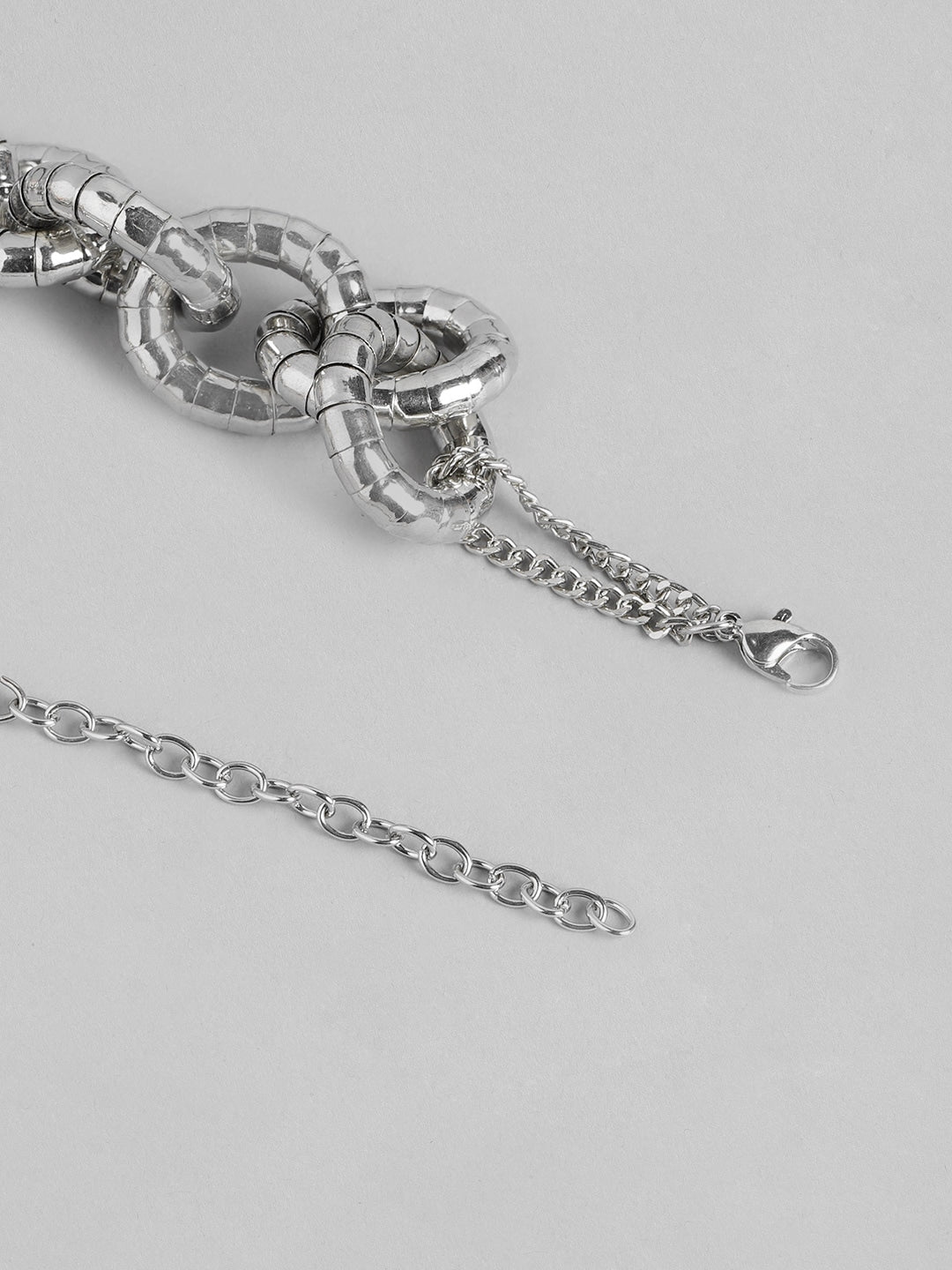 Linked-Chain Design Necklace