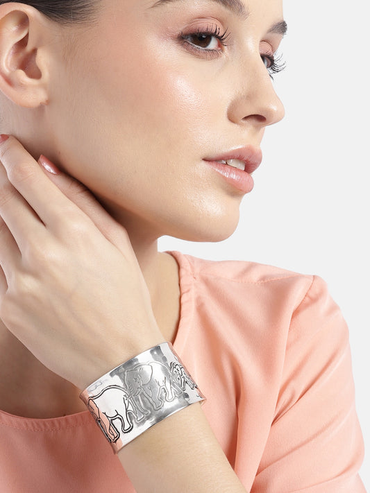 Women Silver-Plated Elephants Embedded Cuff Bracelet