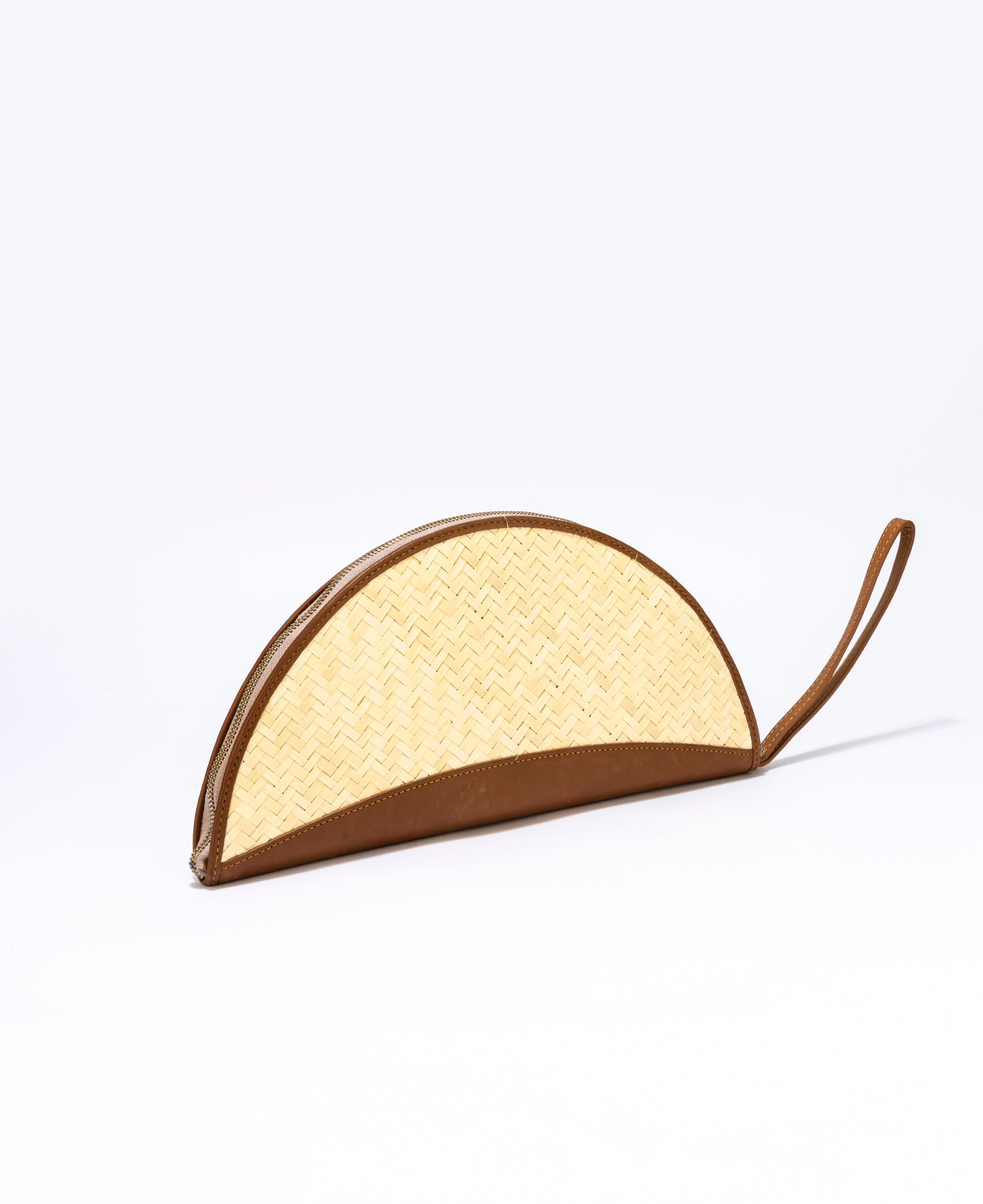BEIGE CLUTCH BAG