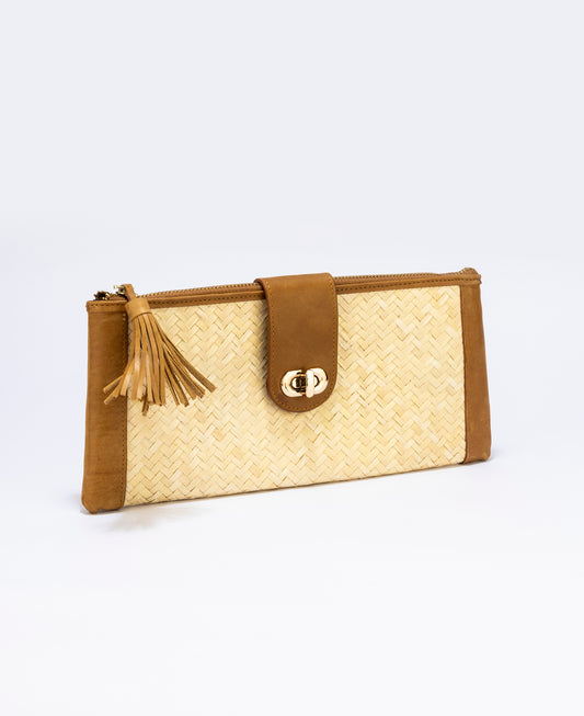 STRUCTURED CLUTCH BAG