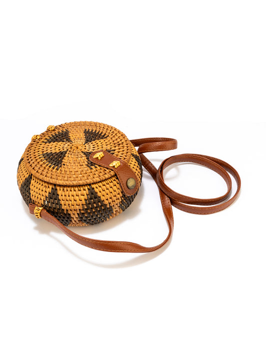 BASKET WEAVE PATTERN SLING BAG