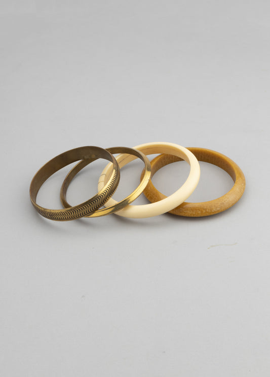 Women Set Of 4 Wooden Bangles
