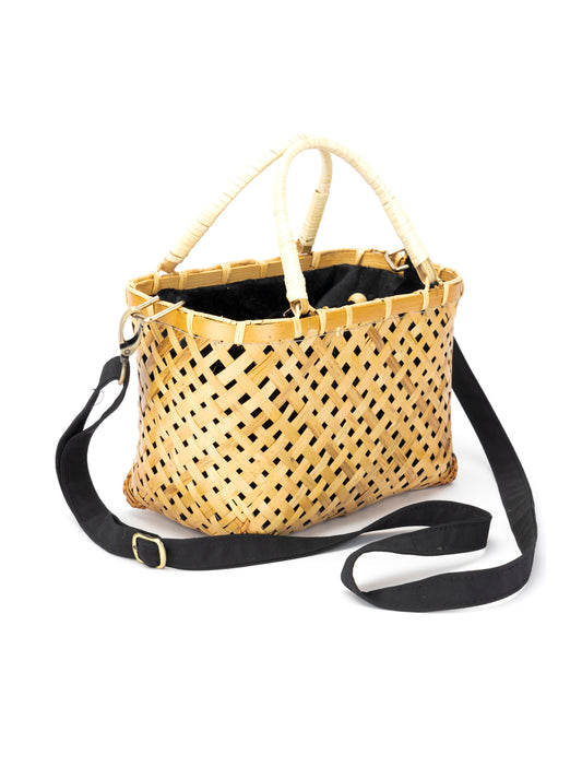BASKET WEAVE PATTERN HAND BAG