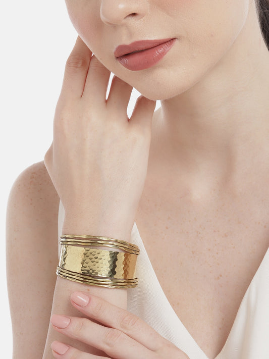 Women Gold-Plated Kada Bracelet
