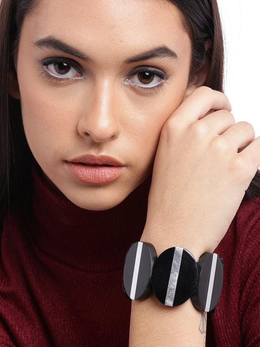 Women Black & White Elasticated Bracelet