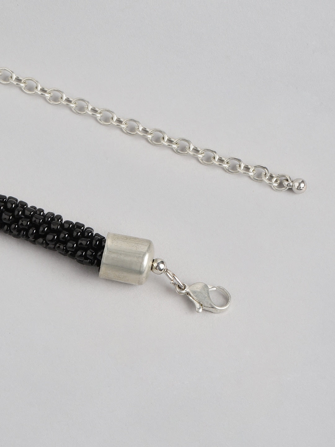 RICHEERA Black Necklace