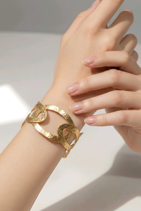 RICHEERA Gold-Plated Handcrafted Western Cuff - Side Image