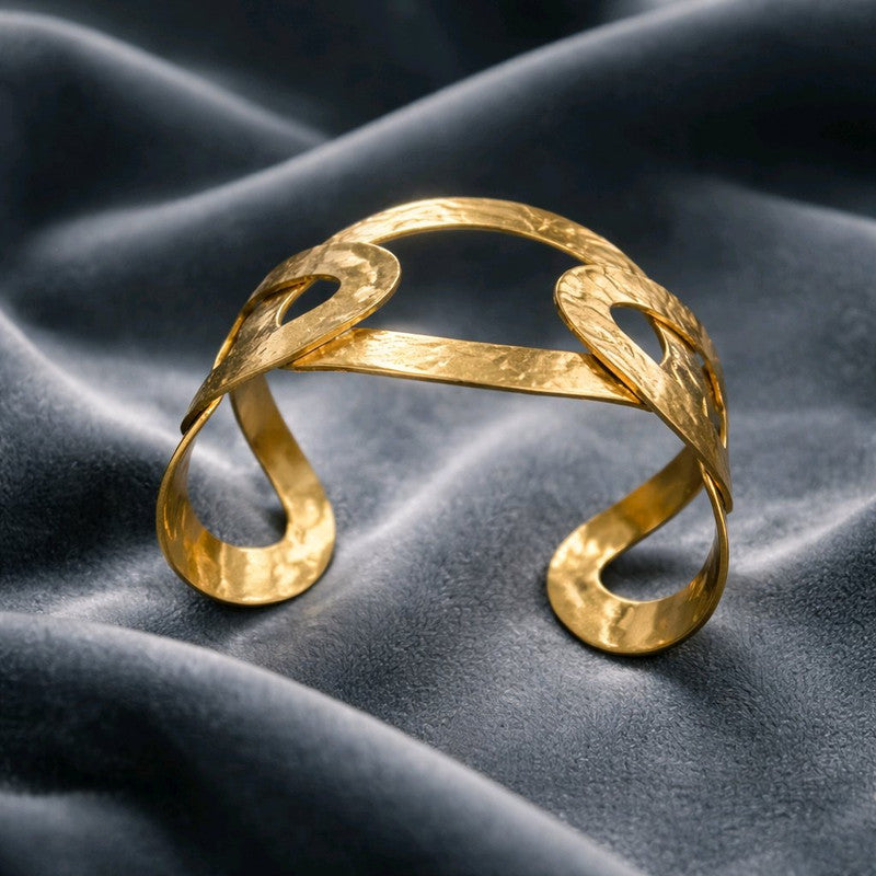 RICHEERA Gold-Plated Handcrafted Western Cuff - Back Image