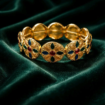RICHEERA Gold-Plated Handcrafted Ethnic Elasticated - Detail Angle