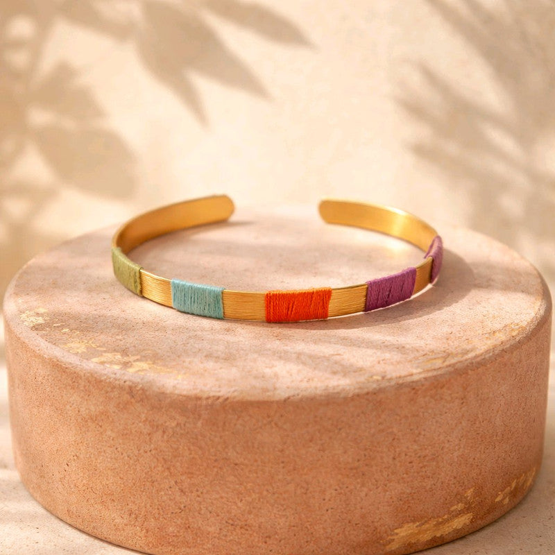 RICHEERA Gold-Plated Handcrafted Western Multistrand - Detail Angle