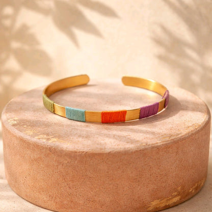 RICHEERA Gold-Plated Handcrafted Western Multistrand - Detail Angle