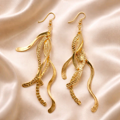 RICHEERA Gold-Plated Earrings - Detail Angle