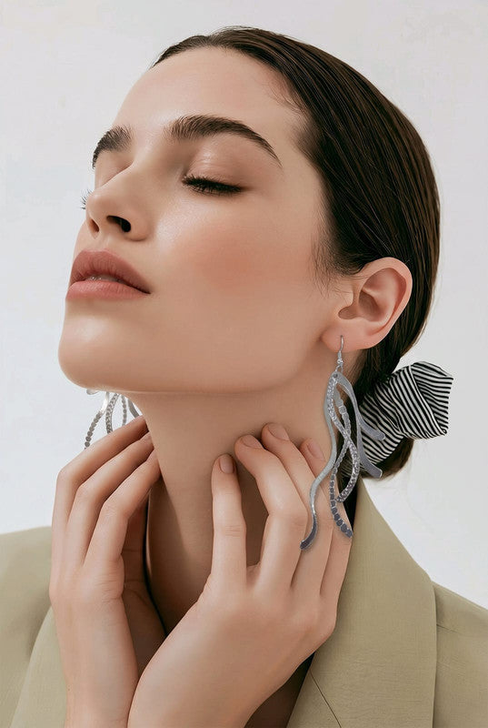 RICHEERA Silver-Plated Earrings - Detail Angle