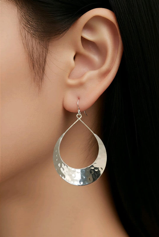 RICHEERA Silver-Plated Earrings - Detail Angle