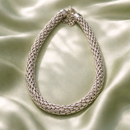 RICHEERA Silver-Plated Handcrafted Fusion Necklace