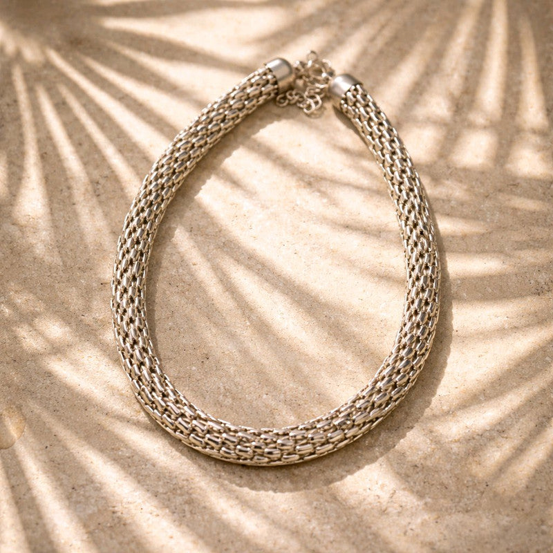RICHEERA Silver-Plated Handcrafted Fusion Necklace - Detail Angle