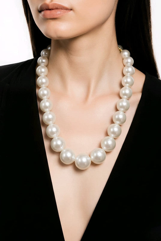 RICHEERA Gold-Plated Handcrafted Fusion Necklace - Side Image