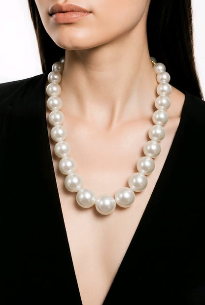 RICHEERA Gold-Plated Handcrafted Fusion Necklace - Side Image