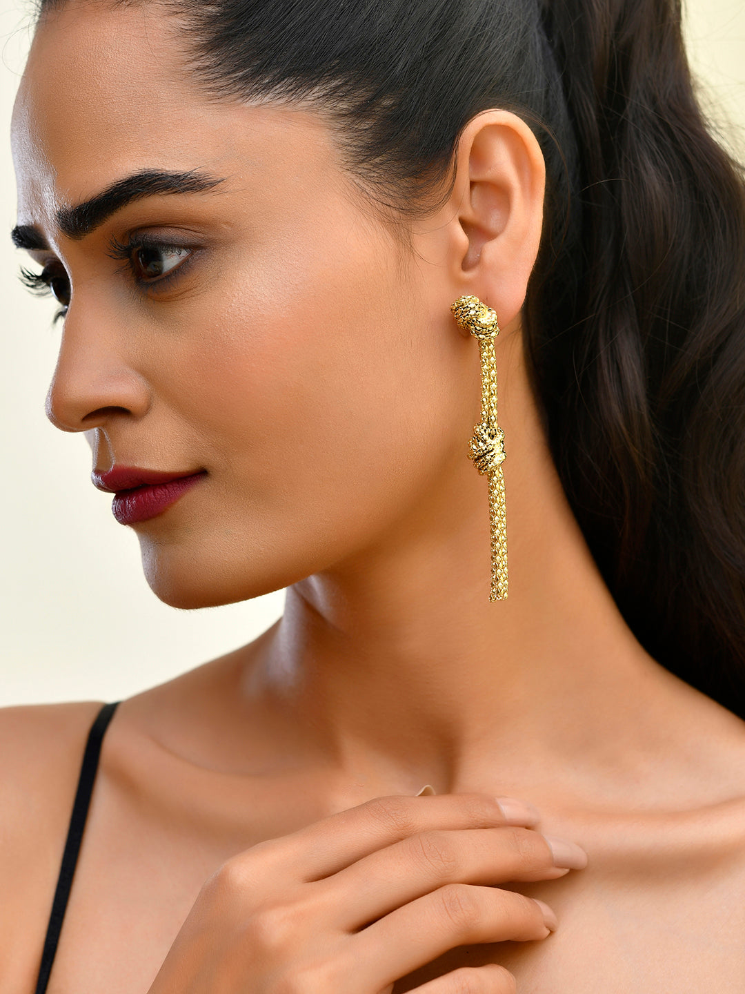 RICHEERA Gold-plated Contemporary Drop Earrings