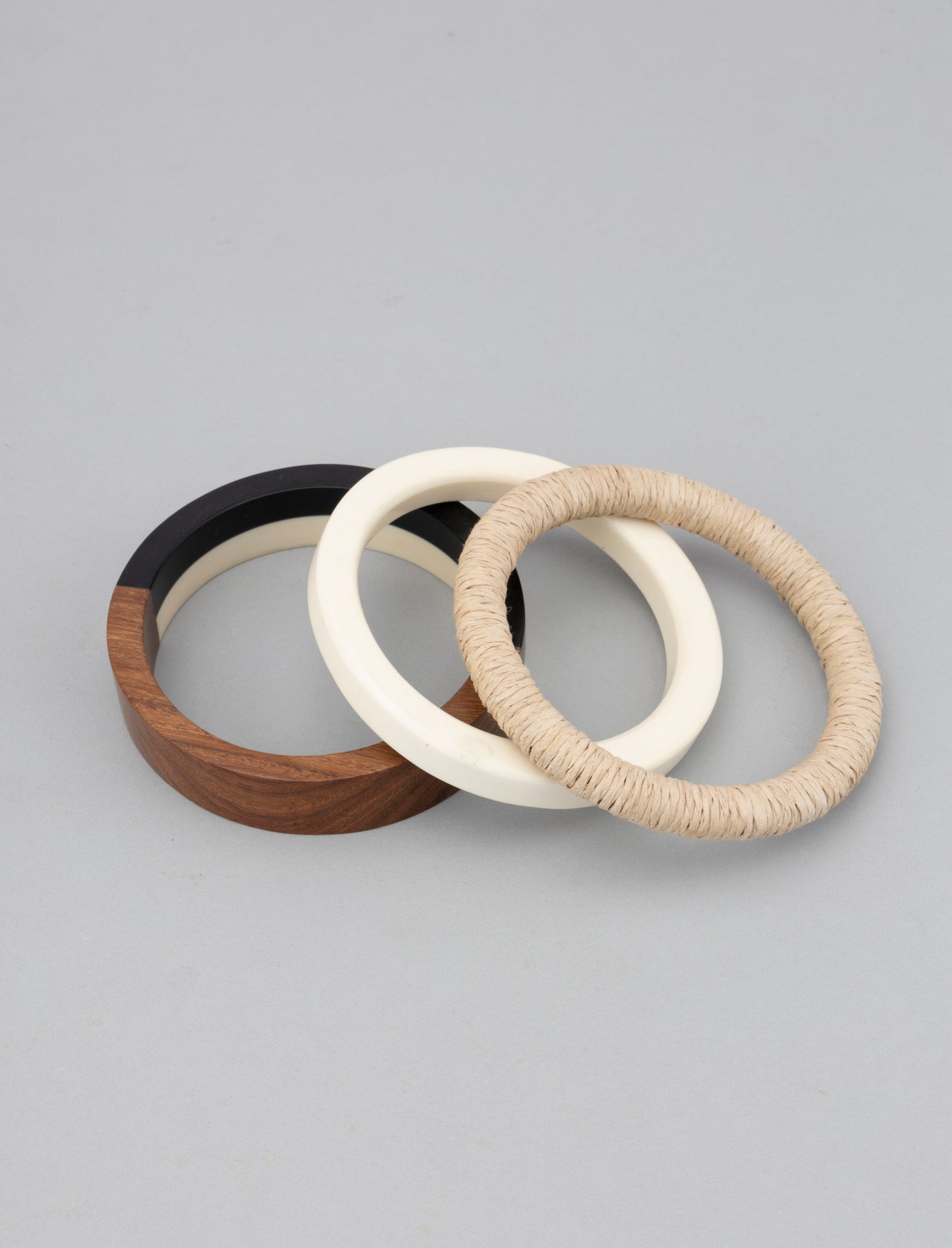 RICHEERA Set Of 3 Wooden Bangles