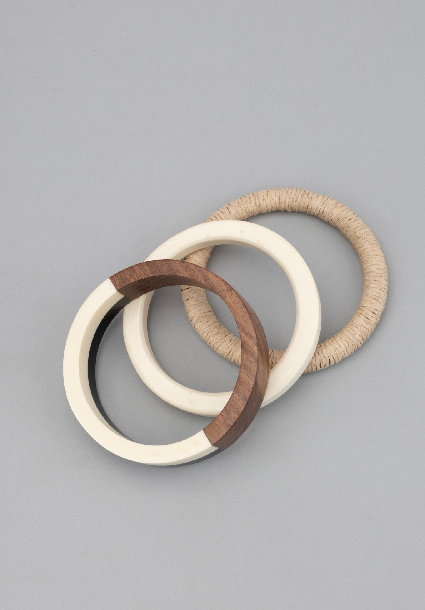 RICHEERA Set Of 3 Wooden Bangles