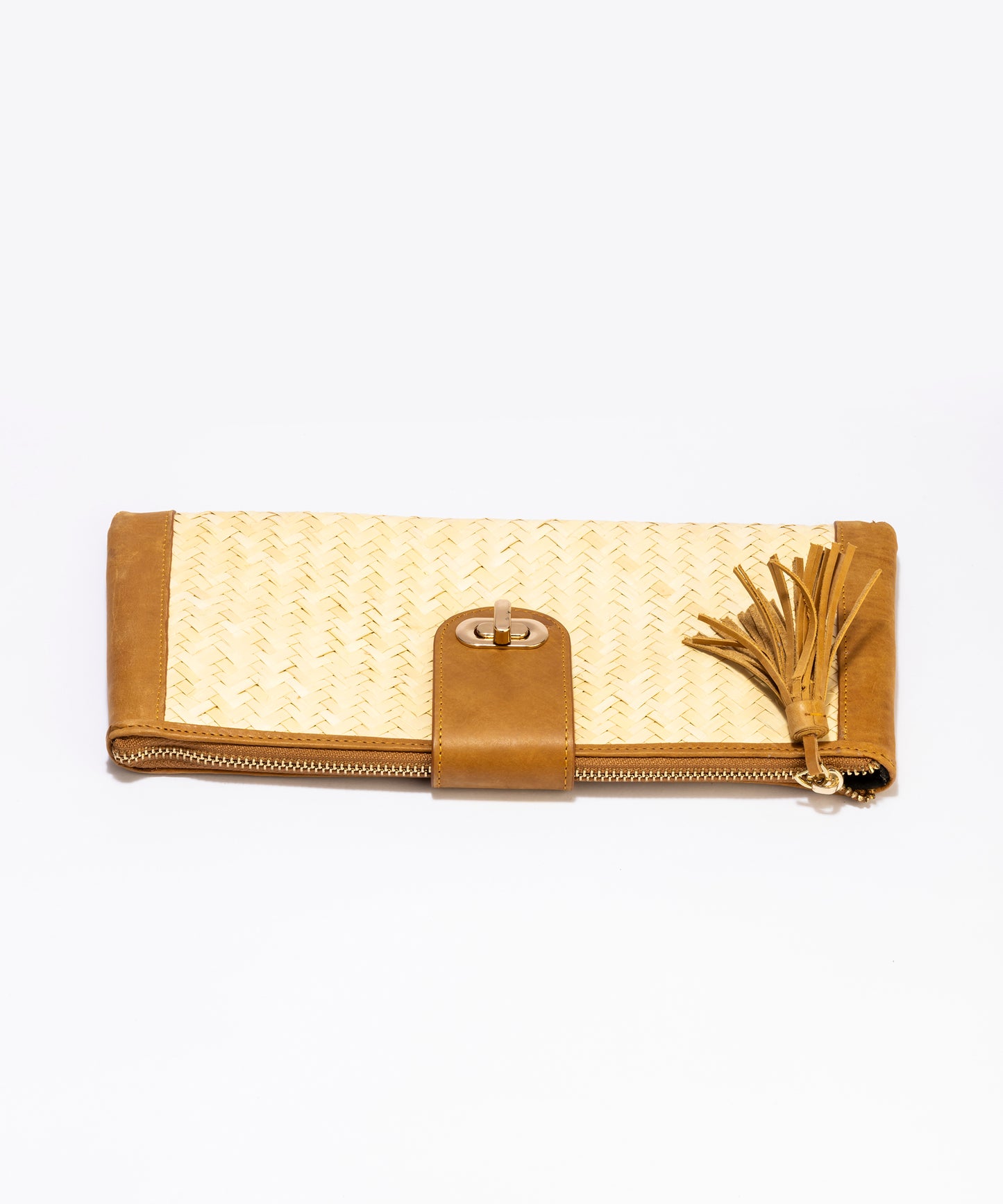 STRUCTURED CLUTCH BAG