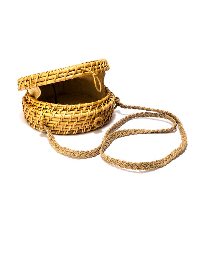 BASKET WEAVE PATTERN SLING BAG