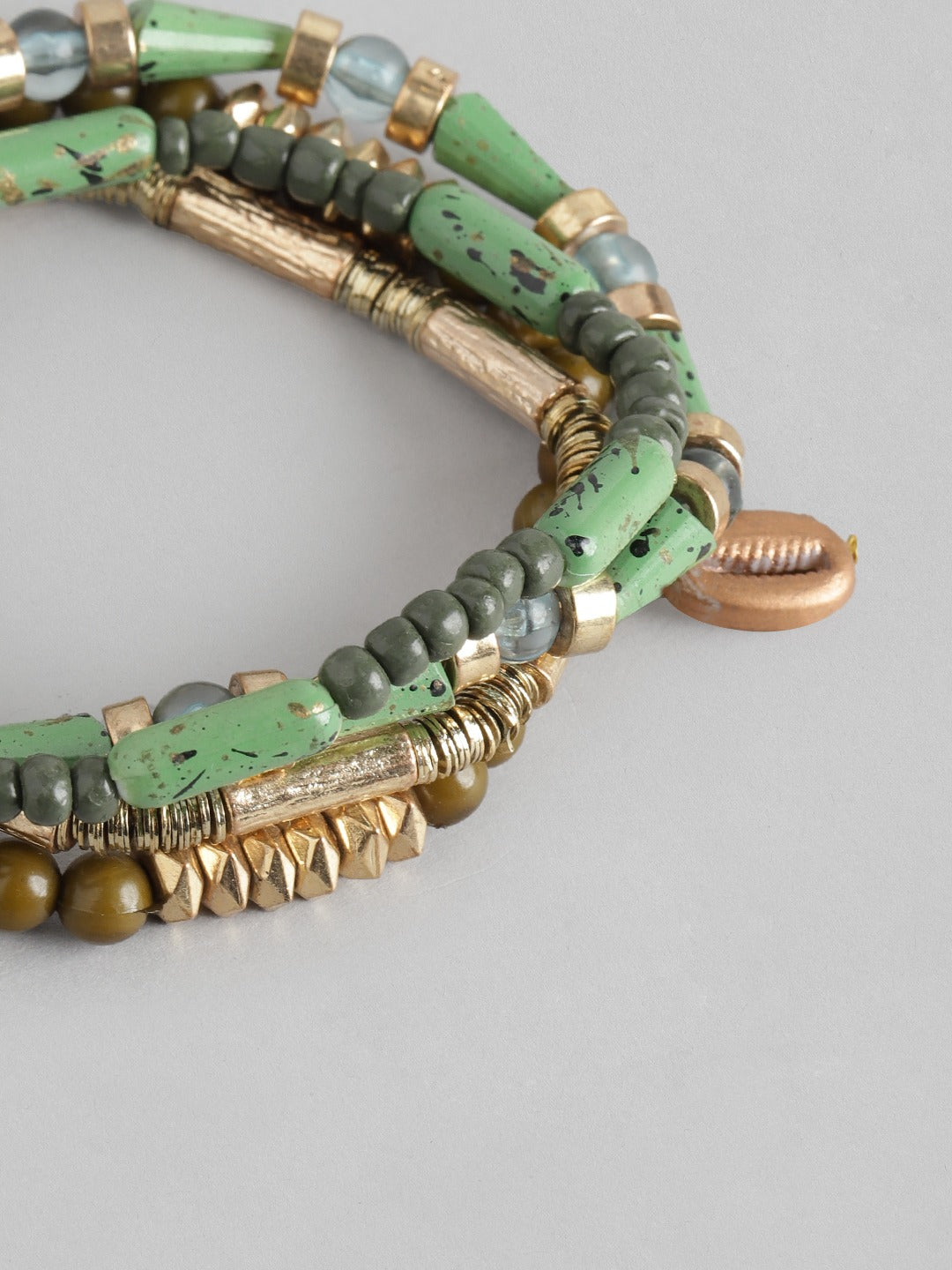 RICHEERA Women Green & Gold-Plated Armlet Bracelet