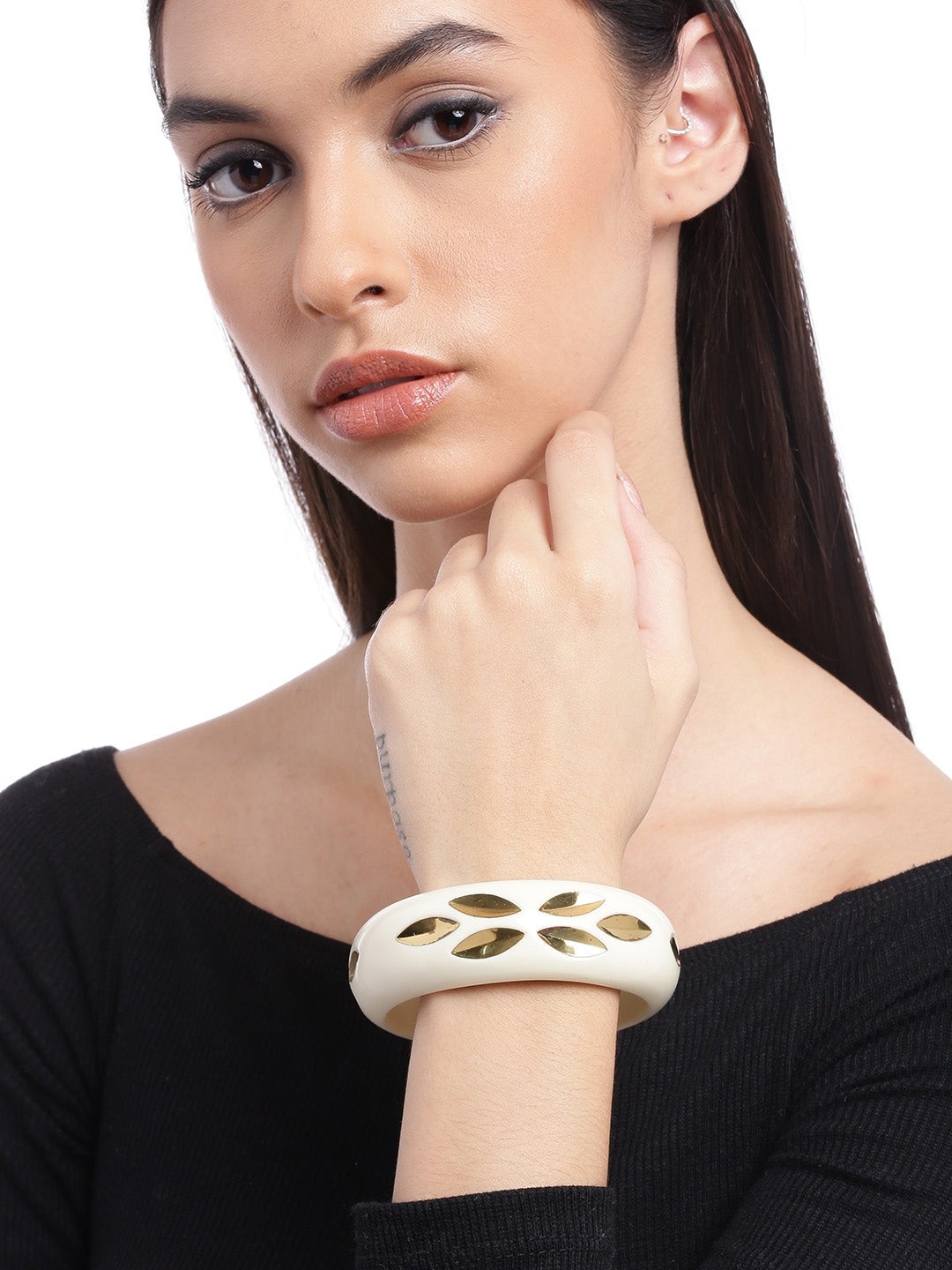 Women Cream-Coloured & Gold-Toned Bangle-Style Bracelet